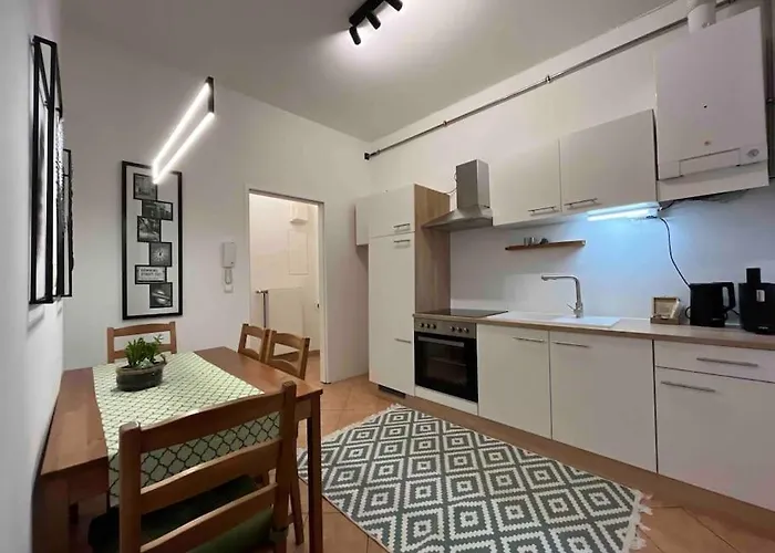 Schickes & Gemuetliches Apartmán *